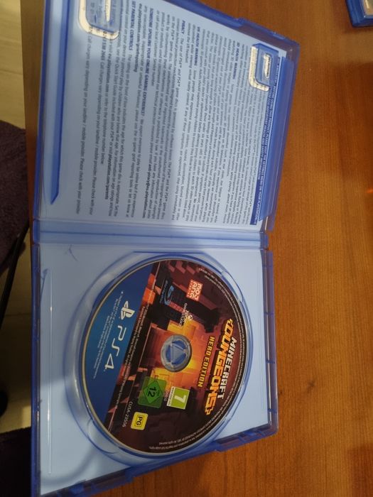 Jogo ps4 minecraft dungeons