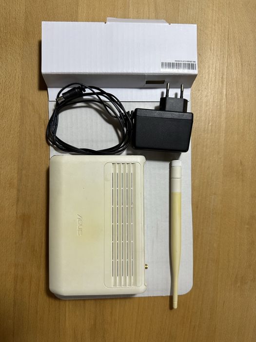 Бездротовий WiFi роутер Asus WL-520GU