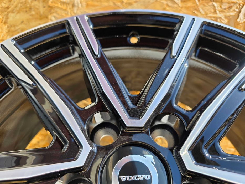 [N44] 20 Cali 5x108 NOWE Felgi aluminiowe Volvo XC60 XC90 S80 V60