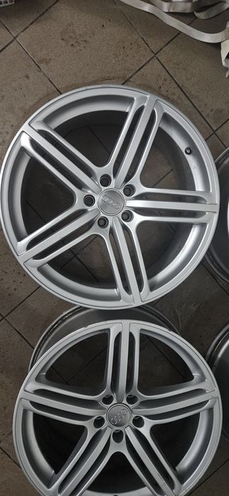 20" 5x112 Alufelgi Felgi wz. Pompei Srebrne Audi, VW, Seat, BMW R20