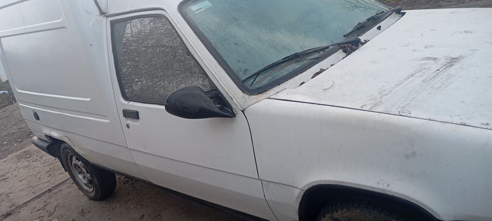 Продам Рено рапид