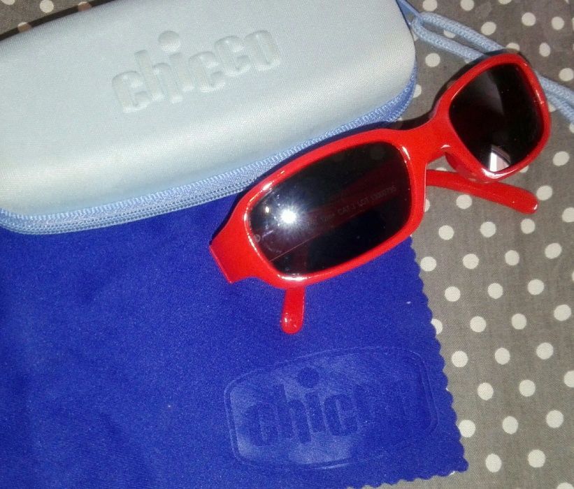 Óculos de Sol CHICCO 12+ Novos