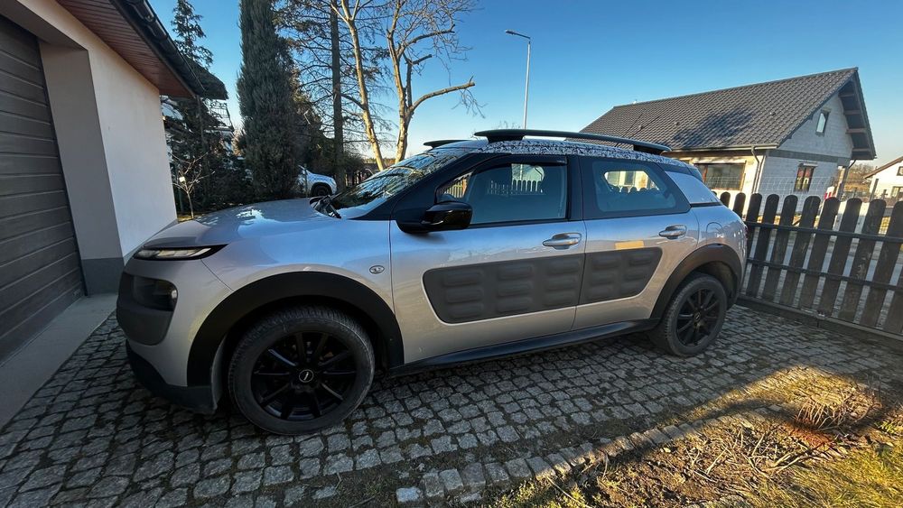 Citroën C4 Cactus Citroen c4 cactus po remoncie silnika w bardzo dobrym stanie