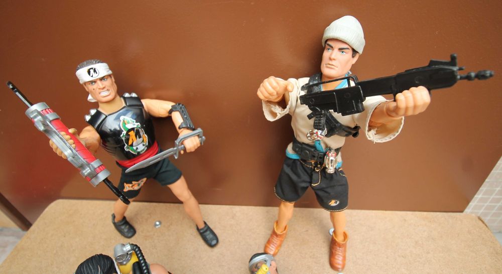 bonecos/figuras action man