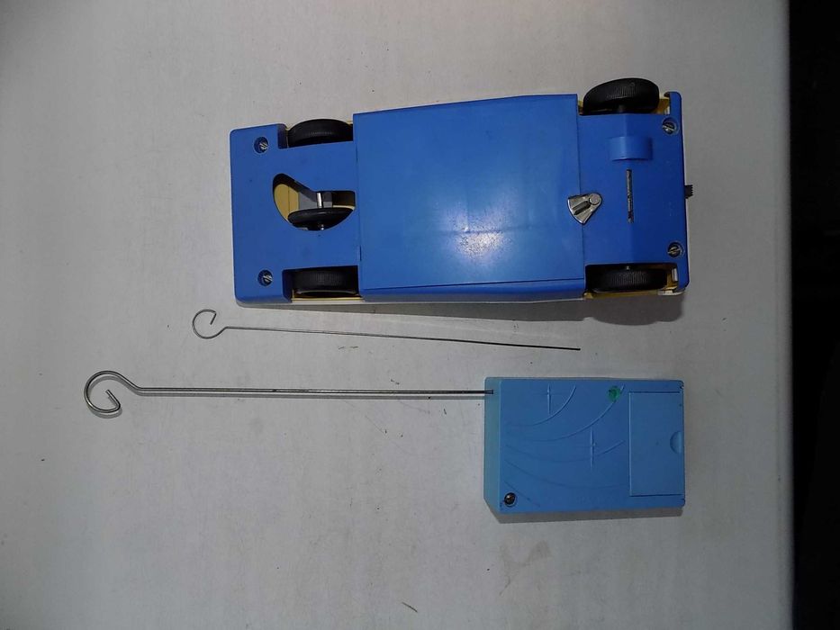 Радиоуправляемая машинка Вираж СССР в рабочем состоянии