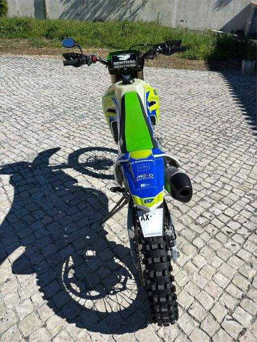 Kawasaki KX 250 (4t) como nova