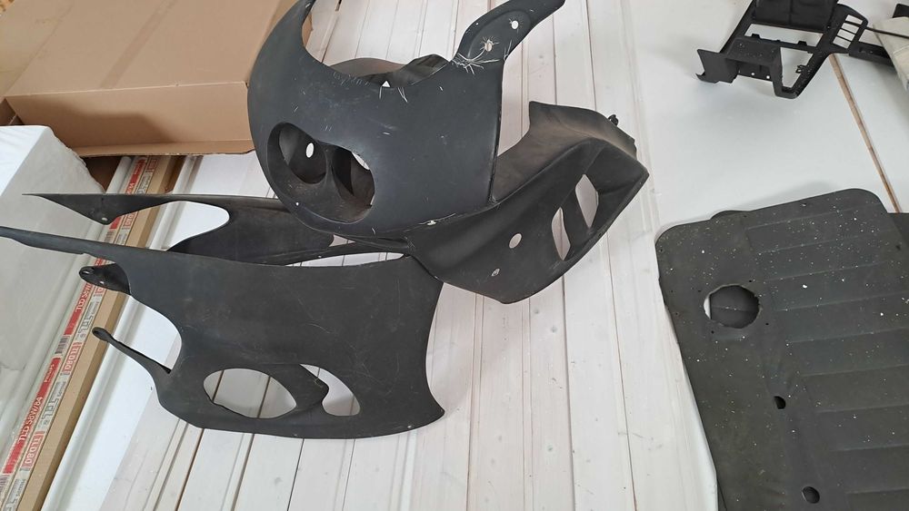 CBRs 600F2, 900Rr e GSXR 750/1100 oleo material diverso