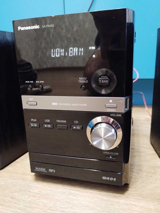 Современный муз центр Panasonic 200 Вт USB - CD - MP3 - iPod - радио