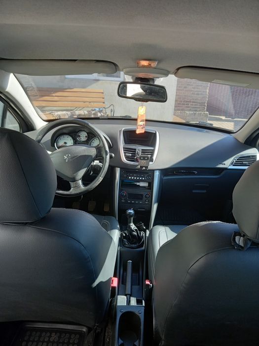 Peugeot 207. 2008 р