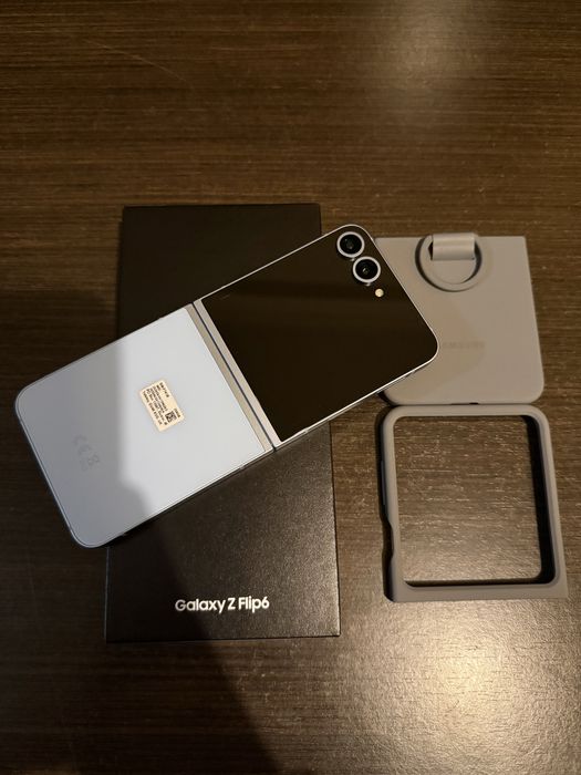 Samsung galaxy z flip 6 como novo