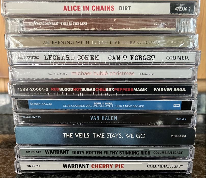 Warrant, Il Divo, Leonard Cohen, Soul II Soul, Van Halen, The Veils