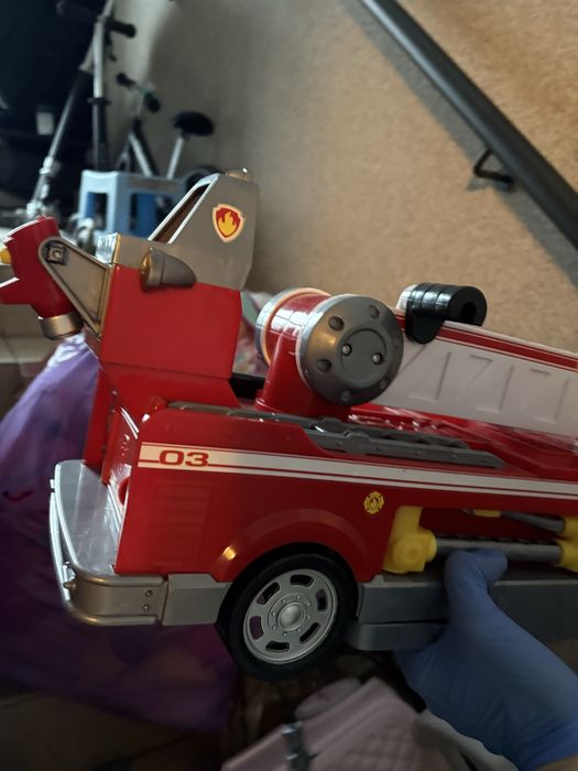 Duży wóz strażacki Odbiór osobisty