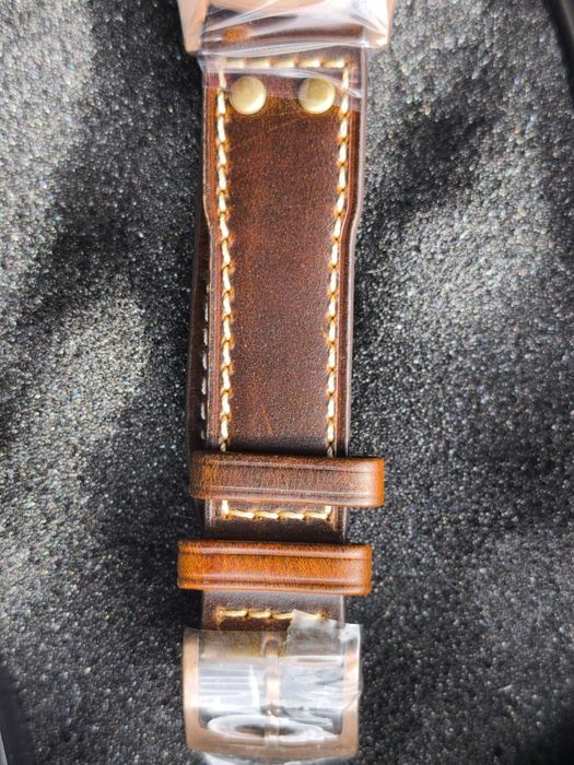 Relógio Hruodland Bronze Flieger (Suíço Sellita SW200) – NOVO em Plásticos