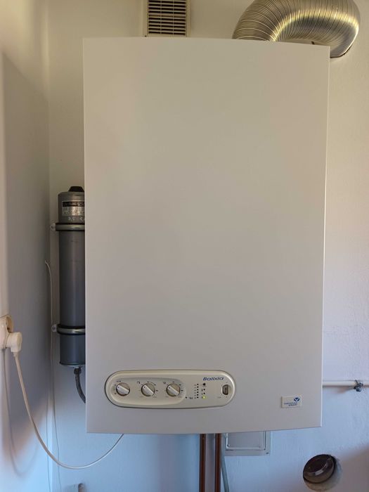 Piec C.O. dwufunkcyjny  Chaffoteaux & Maury Balixia 28CF - części