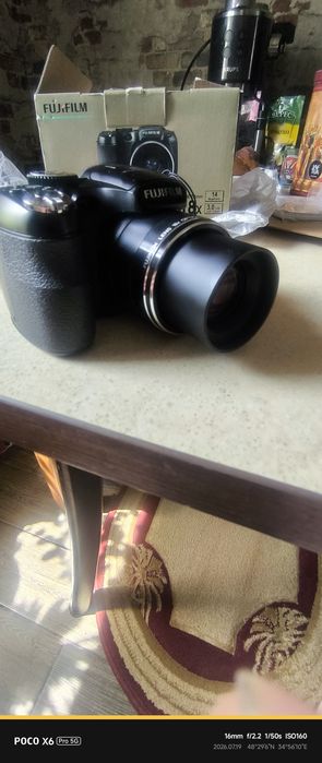 Продам фотоаппарат Fujifilm S 2980