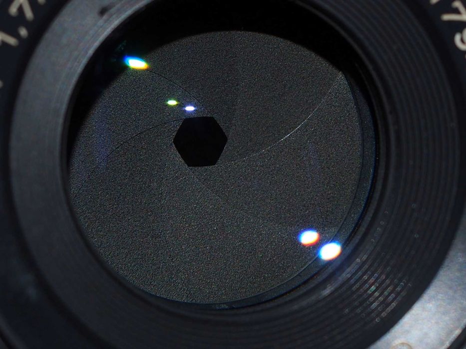 Obiektyw Carl Zeiss Planar T* 50mm f/1.7.