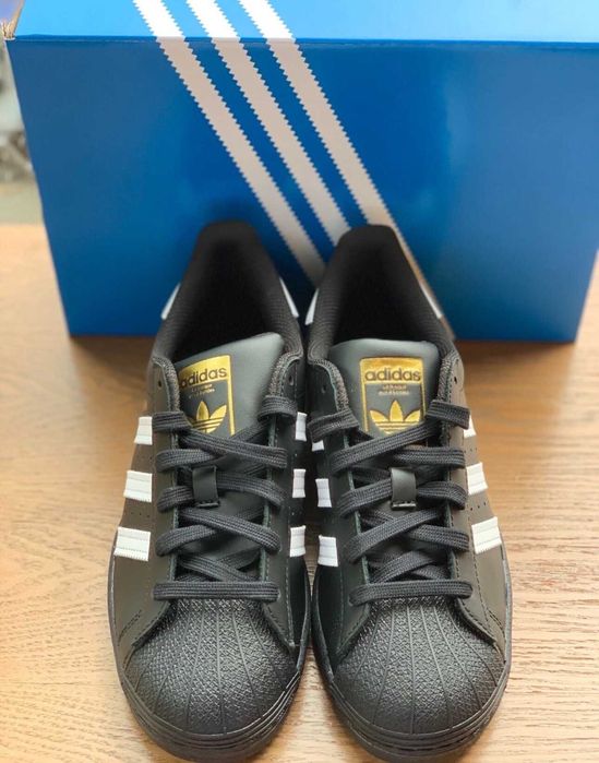 Superstar_2_Black R.38