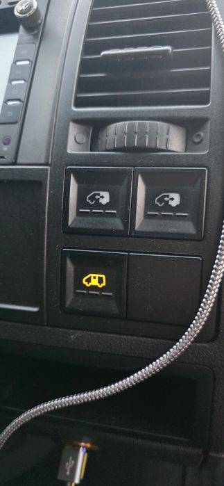 Volkswagen  Transporter  VW Caravelle T5   2.5 TDI