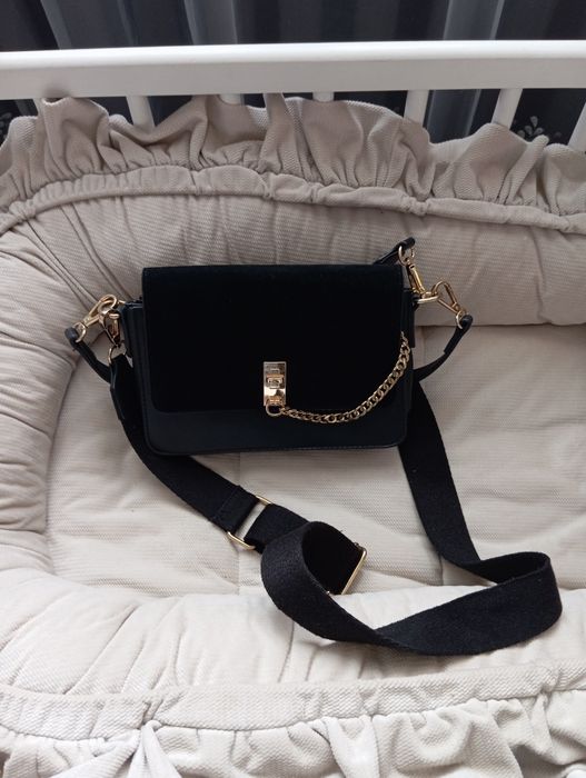 Torebka listonoszka na pasku Primark łańcuszek