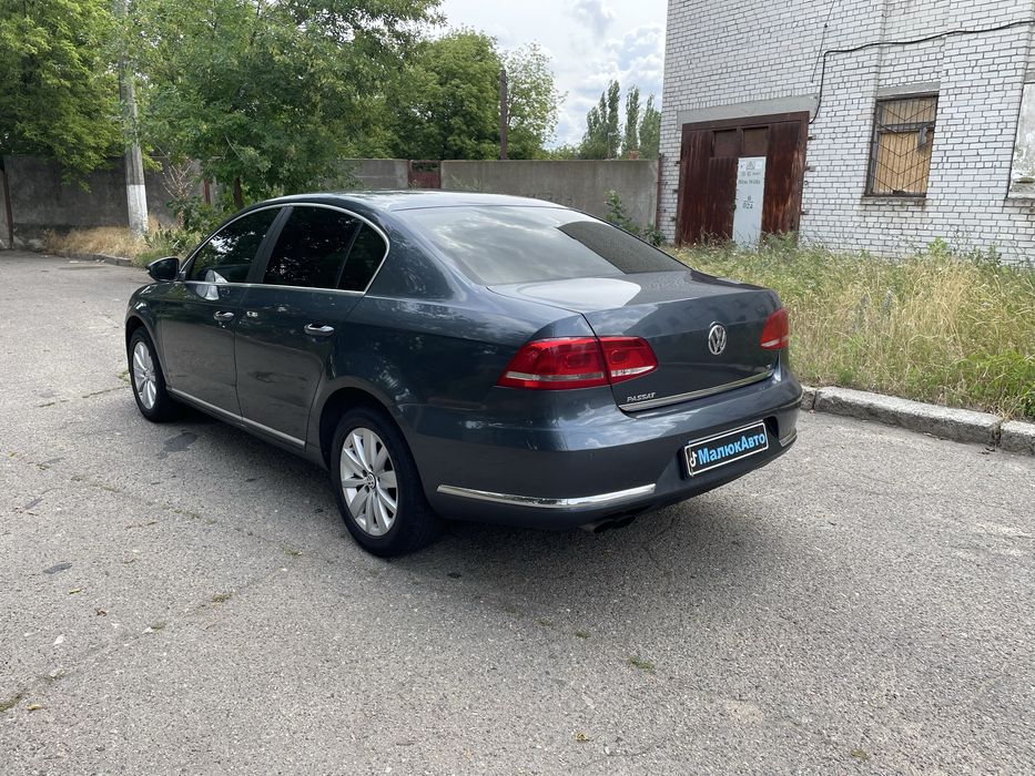 Volkswagen Passat B7 2013