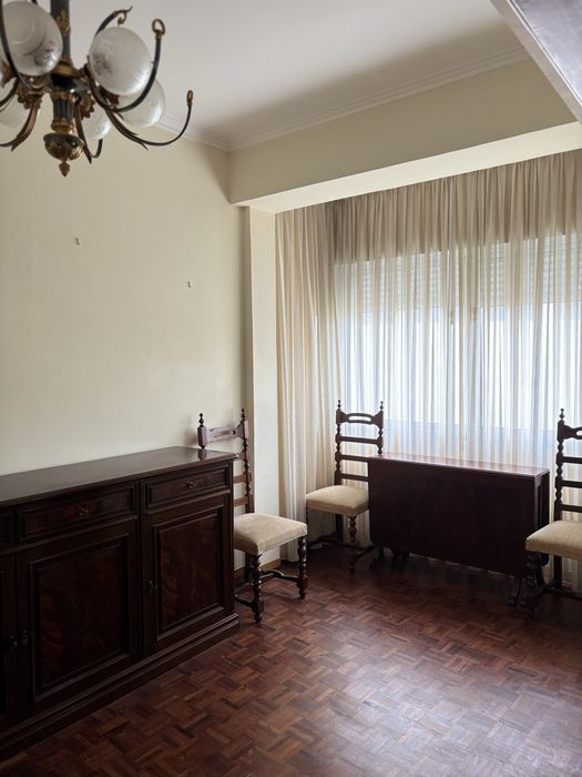 T2 Parede com ou sem mobilia