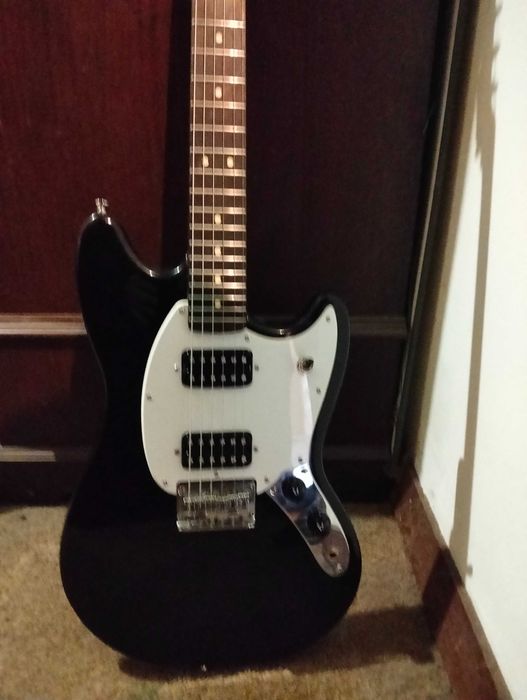 Squier Fender Mustang