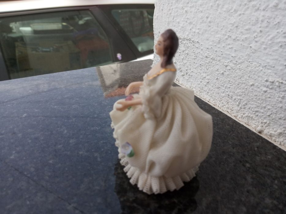 Boneca Dresden 7 cm perfeita