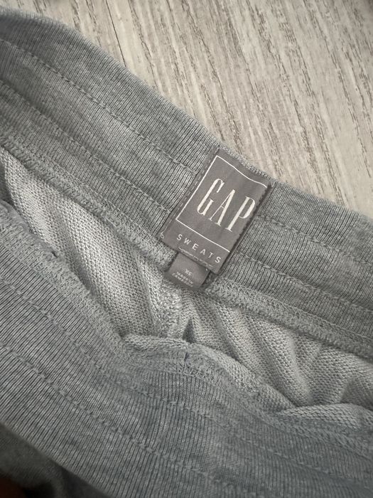 Комтюм GAP xs.