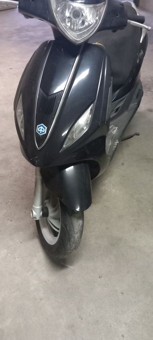 Piaggio fly 125 4T  so 5000 km