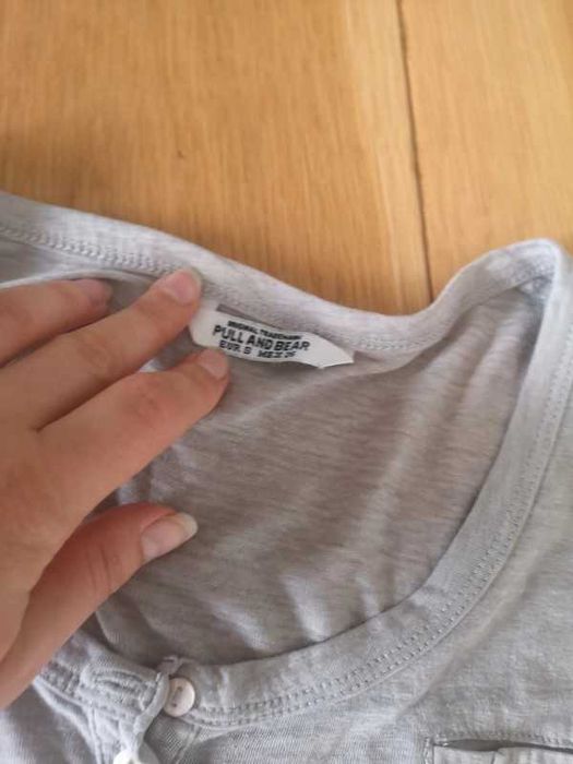 Pull and Bear szary t-shirt r. S