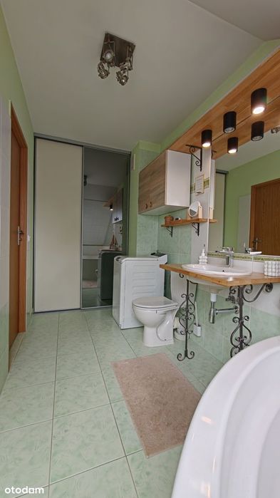 Dwupoziomowe mieszkanie 78,5 m² w Luboniu – ul. Niezłomnych