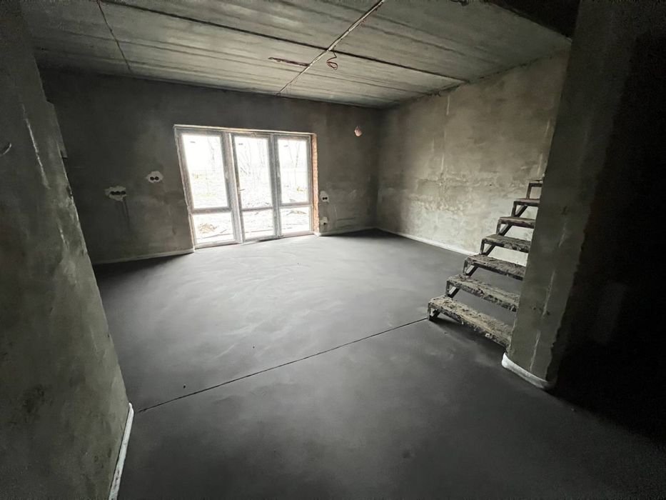 Таунхаус в елітному районі поруч з аграрним університетом