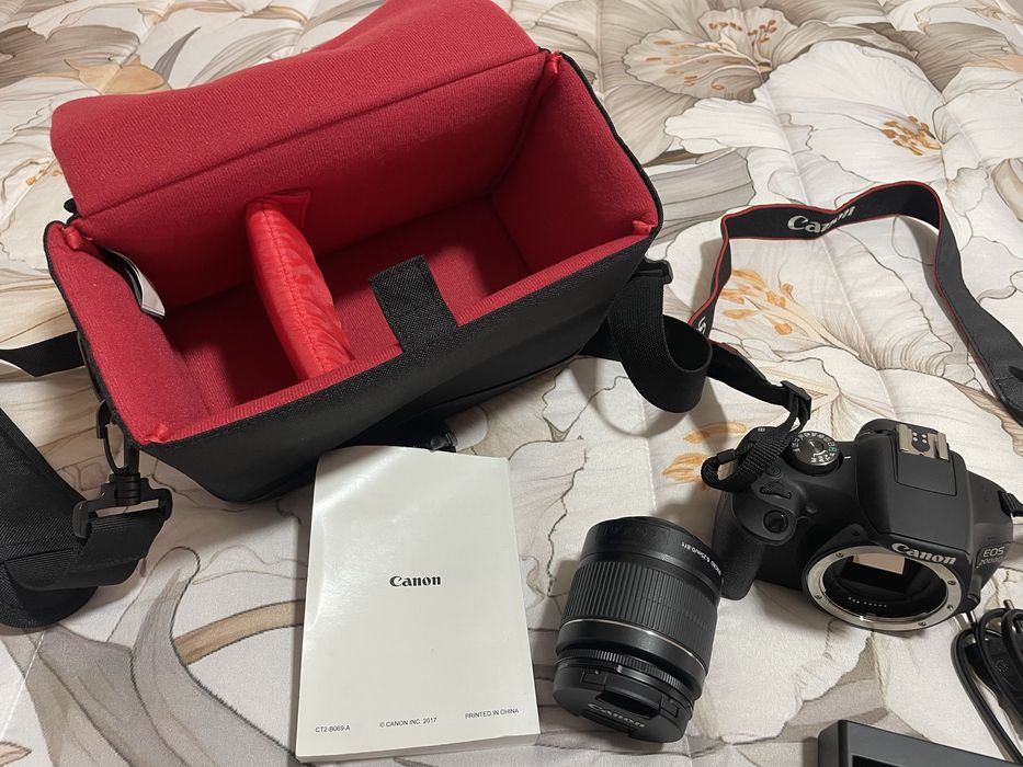 Canon eos 2000d.