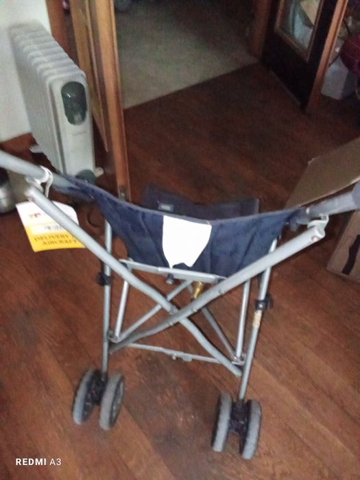 Carrinho de criança em bom estado