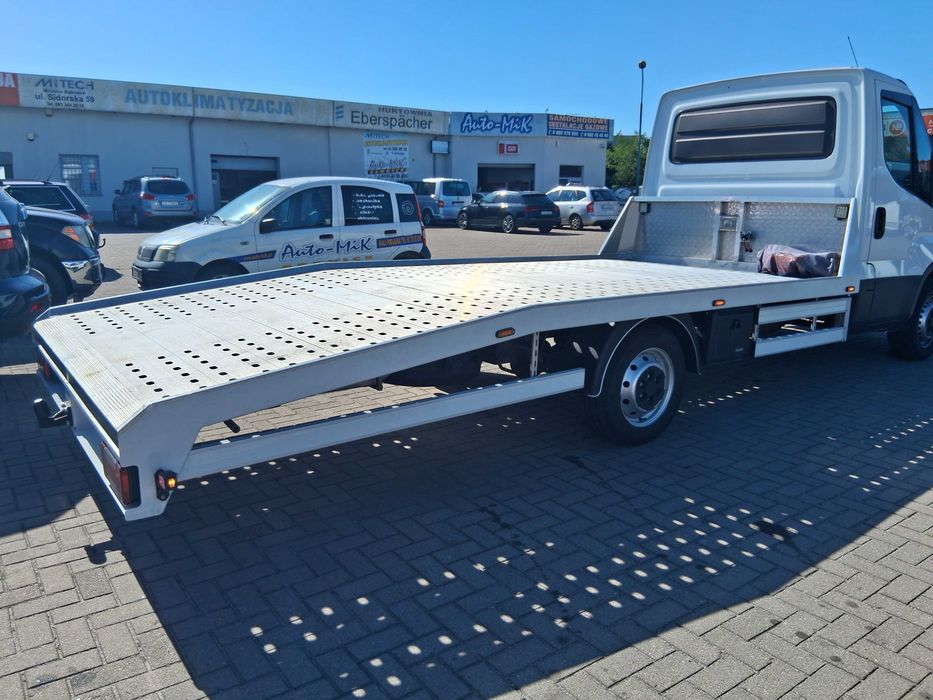 Zabudowa Iveco Daily, półroczna, rozstaw podramówki 86cm