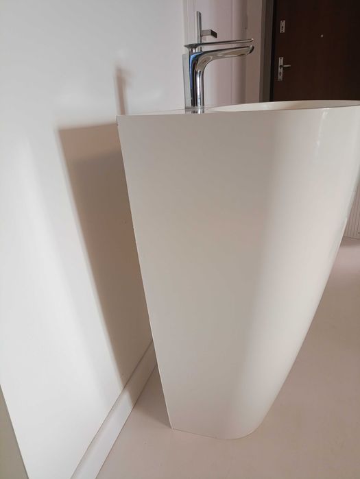 Umywalka wolnostojąca tuba Omnires SIENA UW 55x43x85 cm + bateria