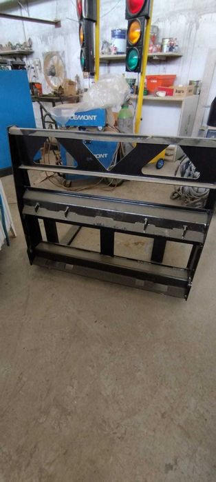 Porta Paletes e acessórios para Bobcats , JCB 1 CX e outras