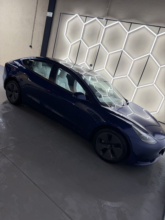 Tesla  Model 3 SR Plus LFP
