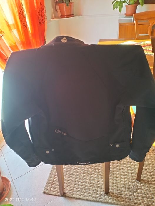 Casaco rockrider decathlon xs