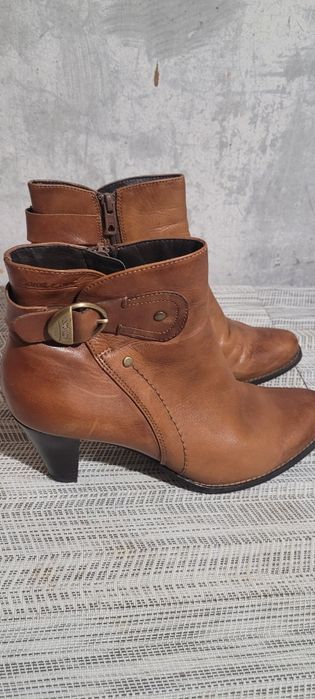 Buty damskie Lasocki 37