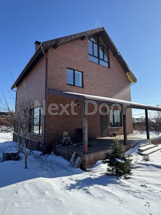 Здам будинок з садом у Лютежі, Лесі Українки 20