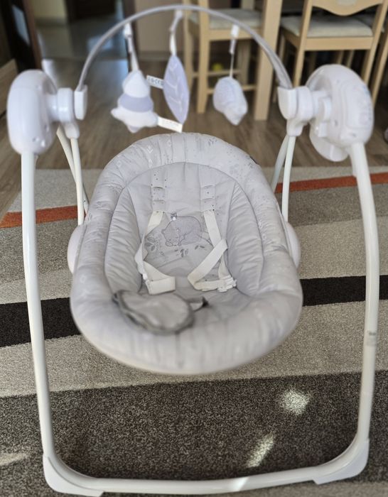 Leżaczek-bujaczek marki Smiki