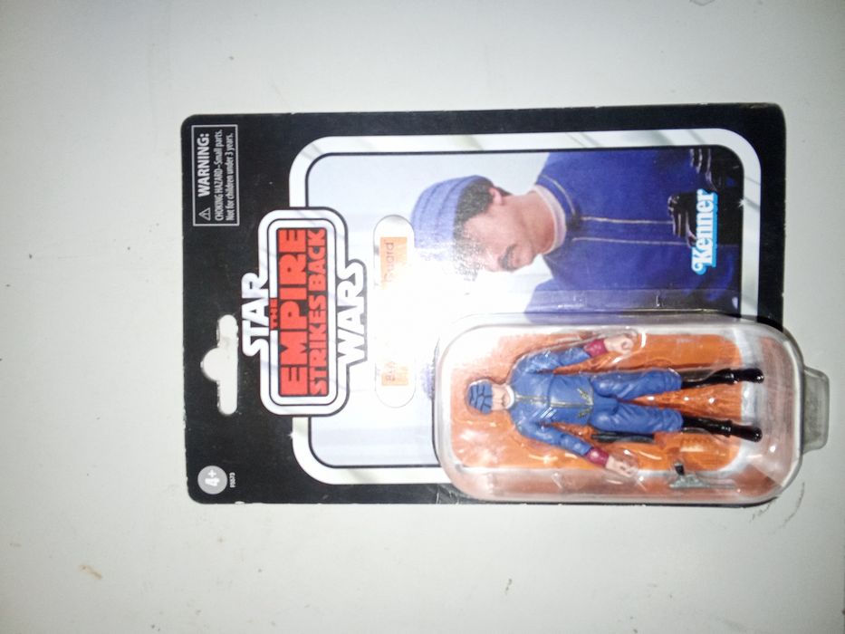 Vendo colecção de bonecos  do StarWars