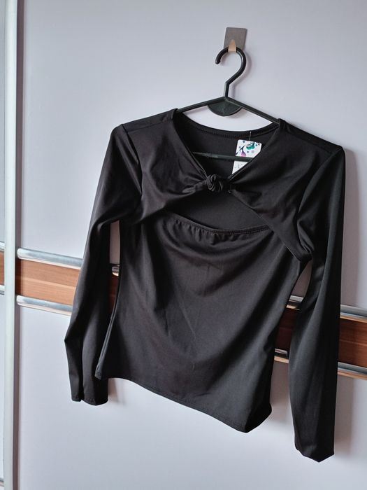 Bluza czarna z długim rękawem r. 36/38