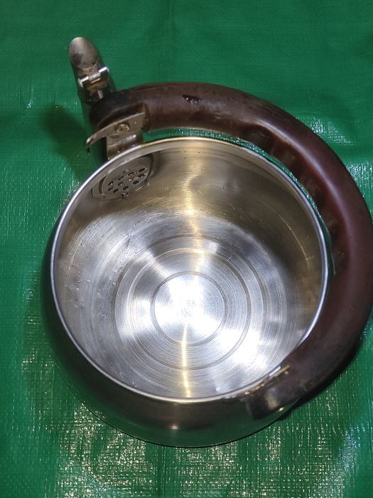 Чайник  A-Plus 1.5 л со свистком