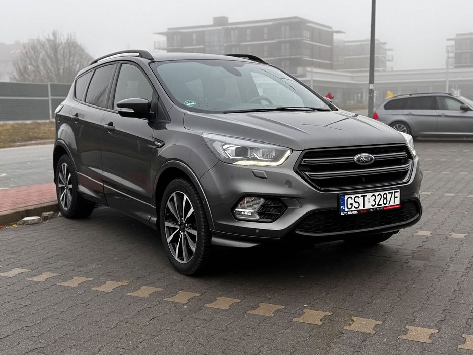 Ford Kuga Ford Kuga ST-Line 2.0 TDCi 150 KM – bogate wyposażenie – Niemcy – VAT