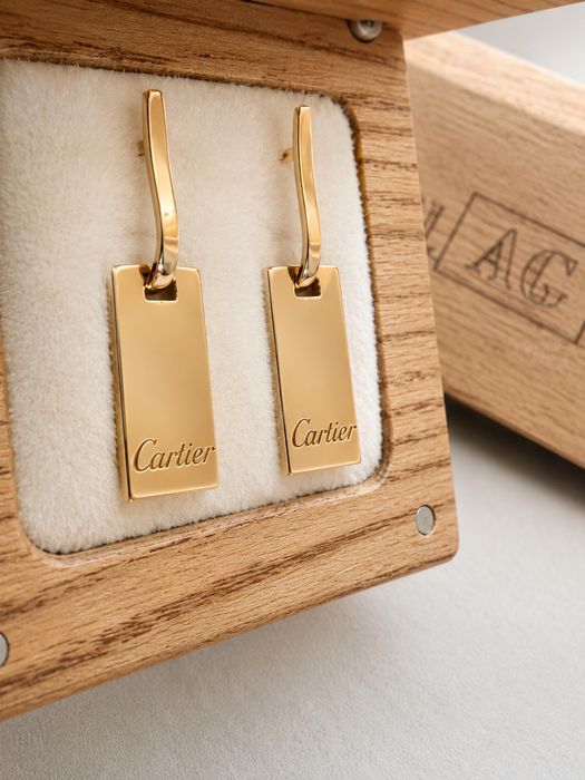 Золоті сережки 585 cartier вагою 6,6 г.