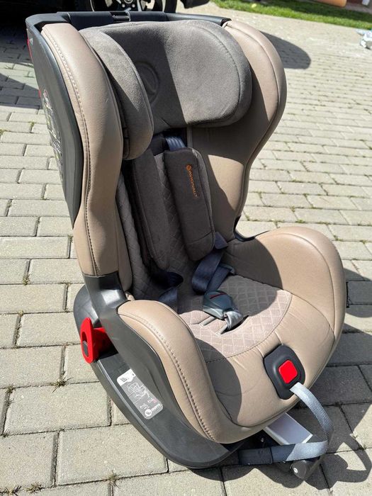 fotelik samochodowy 9-18kg Isofix