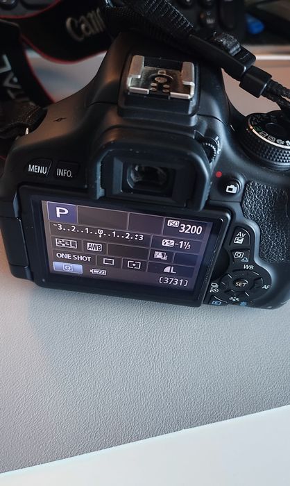 Canon 600D+ Objectiva 18-55mm