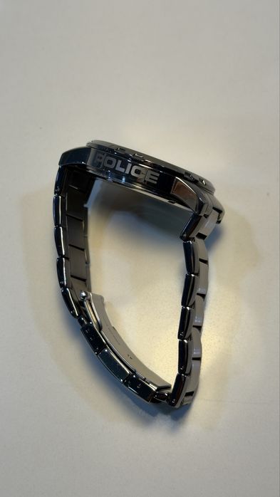 Relógio Police original com caixa, em muito bom estado